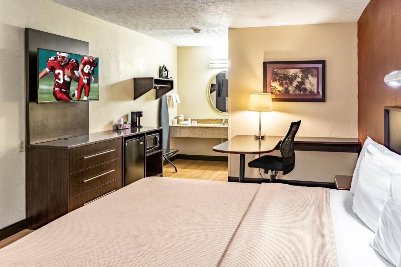 Red Roof Inn Columbus - Taylorsville Екстер'єр фото